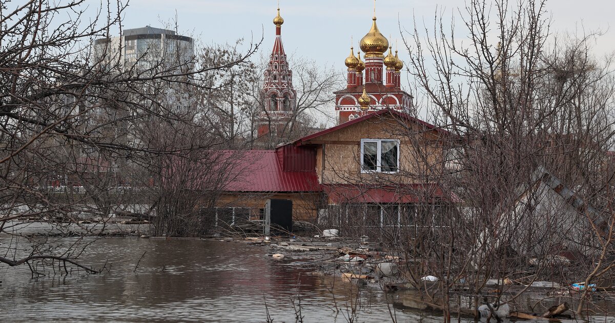 Уровень воды в реке Тобол у Кургана снизился до 996 сантиметров