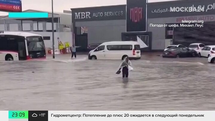 Более 150 пассажиров рейса Москва – Дубай ожидают вылета в аэропорту Абу-Даби