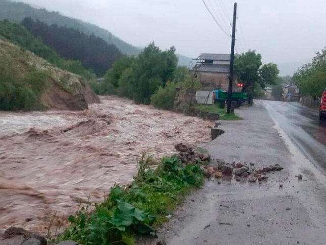 Минобороны РФ готово помочь Армении с ликвидацией последствий наводнения