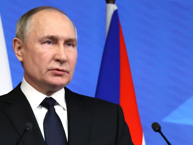Владимир Путин прибыл с визитом в Королев на совещание по вопросам ОПК