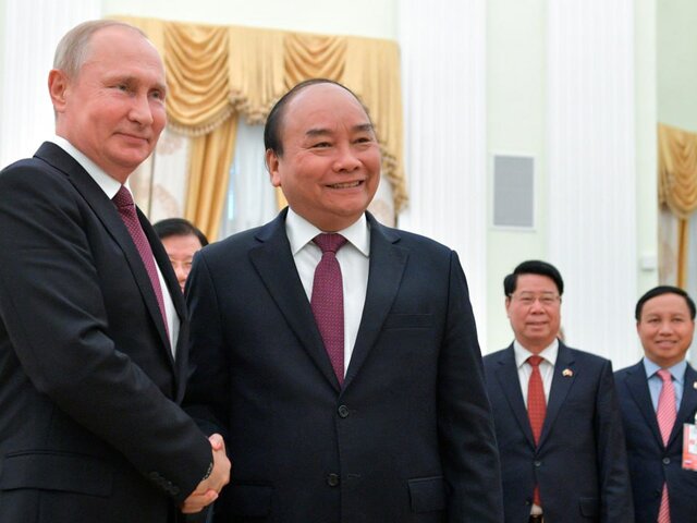 JB Press: приглашение Путина в Ханой свидетельствует о вере Вьетнама в победу РФ