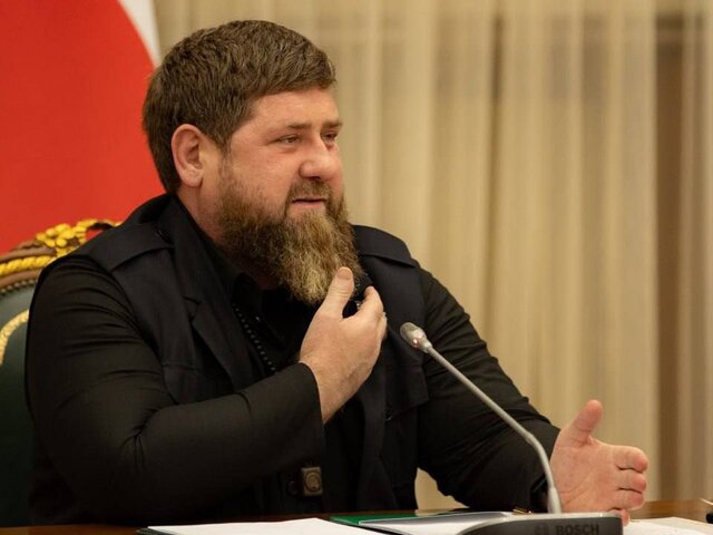Кадыров заявил, что мечтает посадить Зеленского в подвал