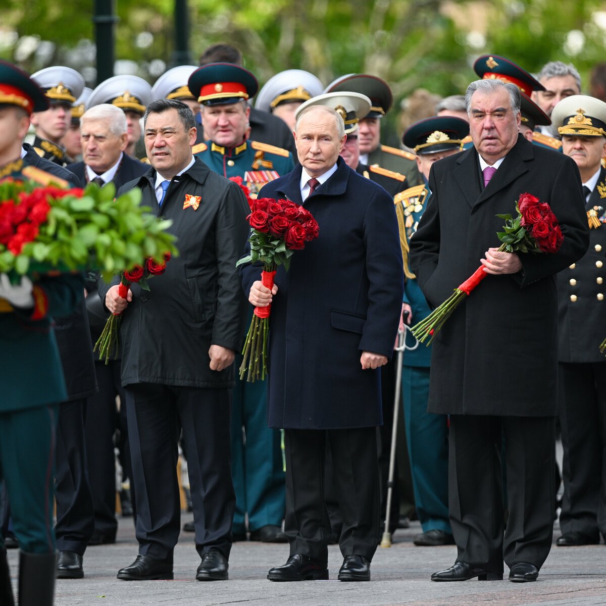 Путин возложил цветы к Могиле Неизвестного Солдата у Кремлевской стены –  Москва 24, 09.05.2024