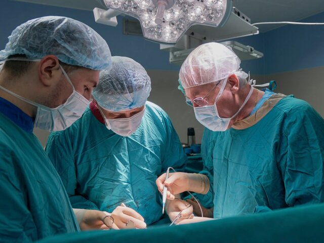 Подмосковные врачи спасли пациентку на девятом месяце беременности с аппендицитом