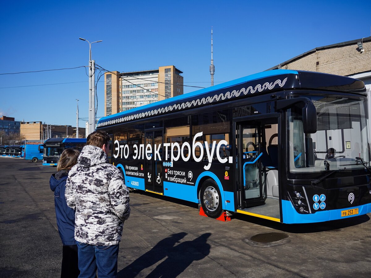 Электробусы в новом дизайне поступят в Москву в этом году – Москва 24,  13.03.2024