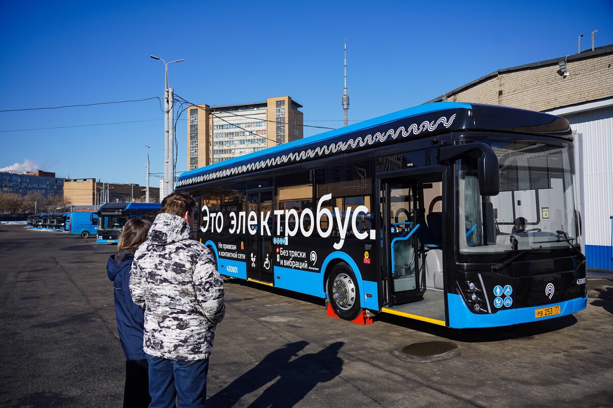 Электробусы в новом дизайне поступят в Москву в этом году – Москва 24,  13.03.2024