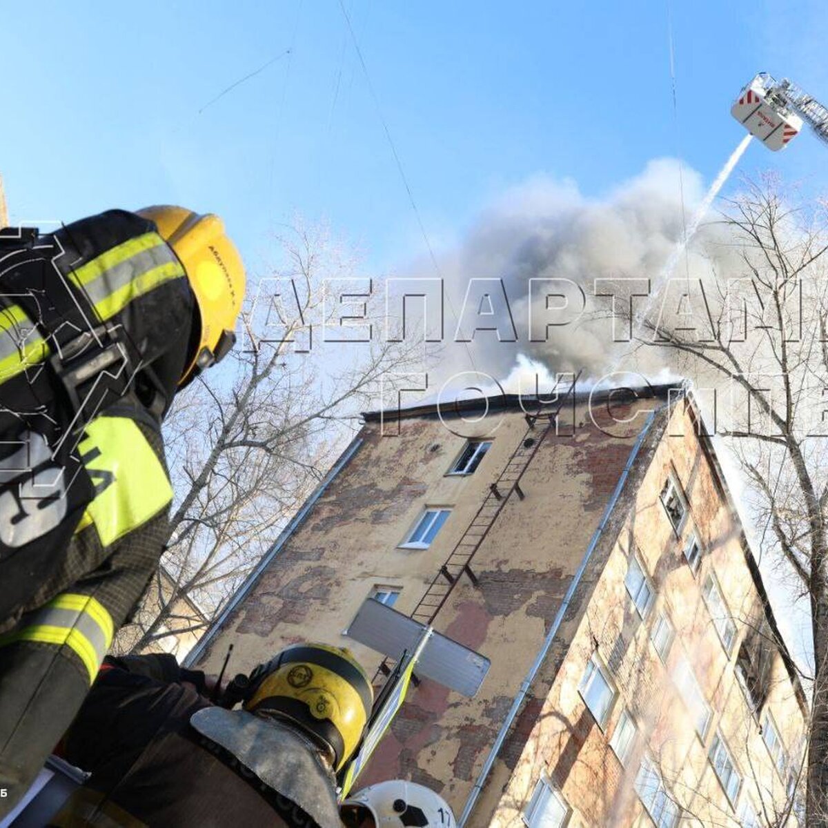 Пожар вспыхнул в нежилом здании на севере Москвы – Москва 24, 19.02.2024