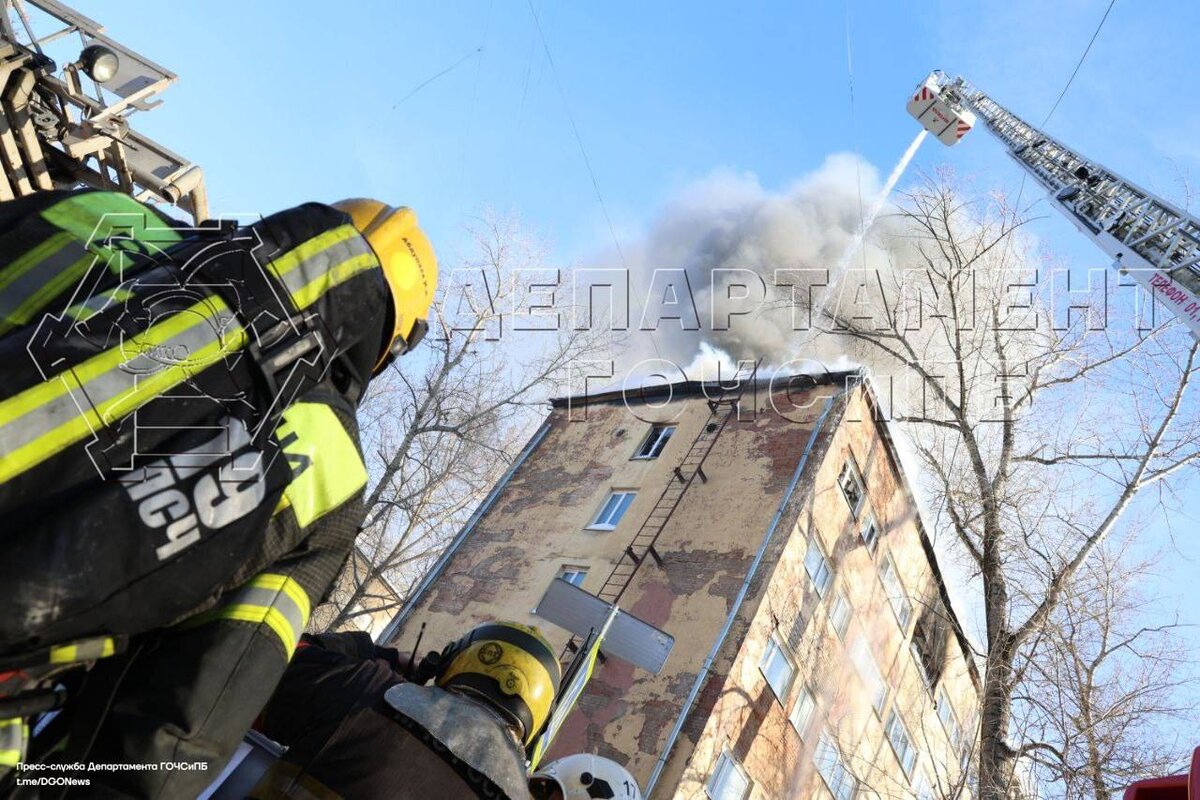 Пожар вспыхнул в нежилом здании на севере Москвы – Москва 24, 19.02.2024