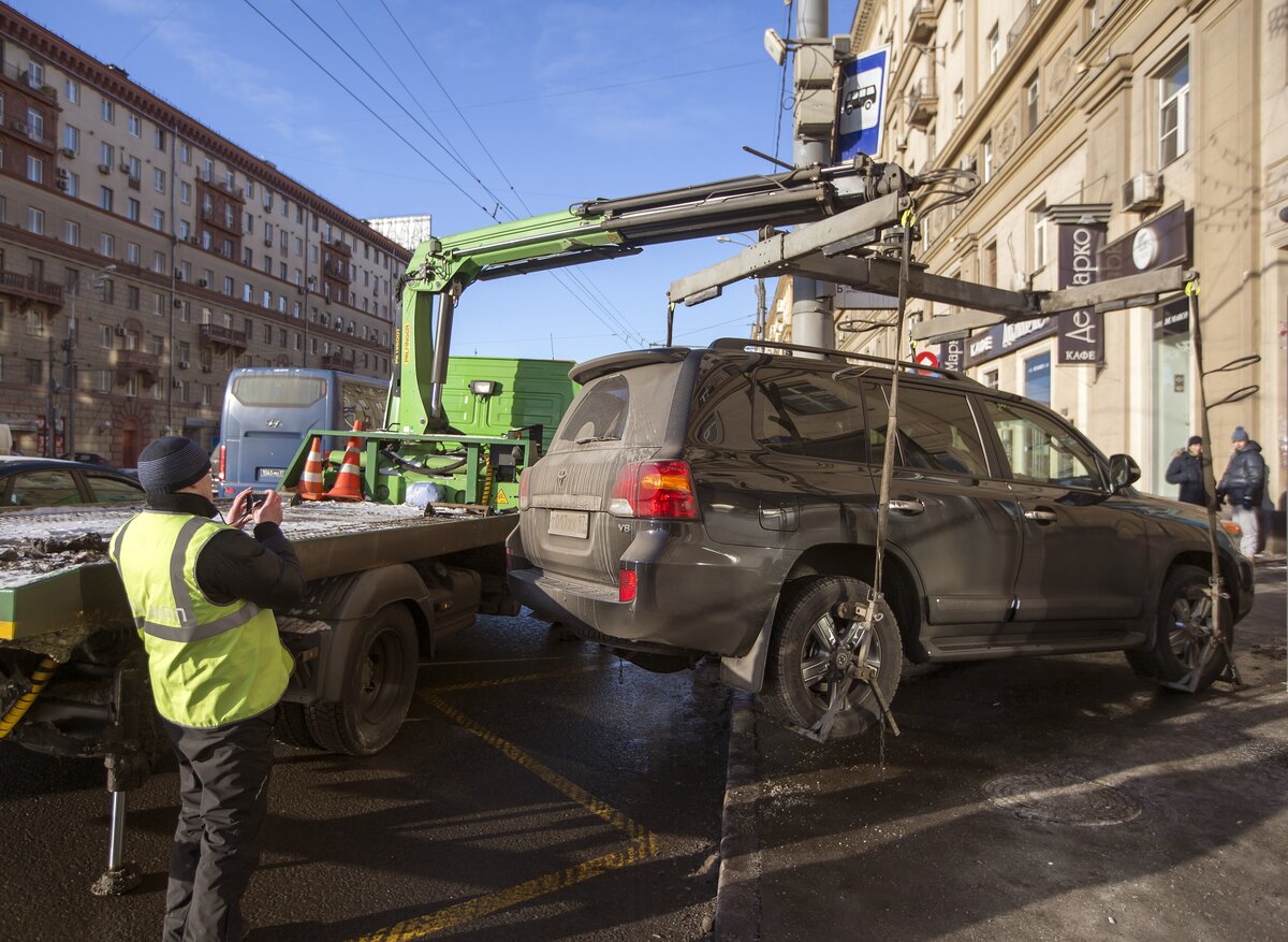 Москвичам станет легче забрать машину со штрафстоянки – Москва 24,  24.03.2014