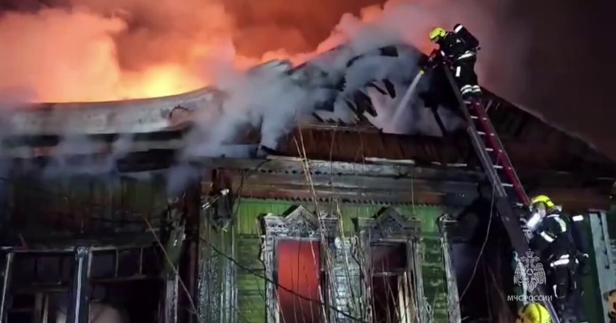 Пожарные потушили возгорание в частном доме в Зеленограде