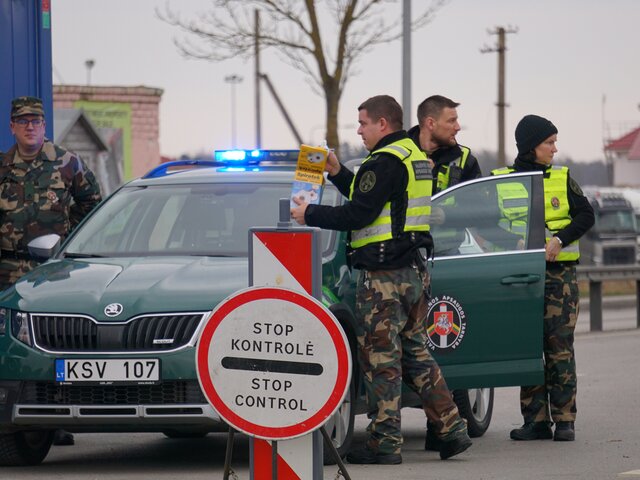 Литовские таможенники анонсировали конфискацию авто с российскими номерами с 11 марта