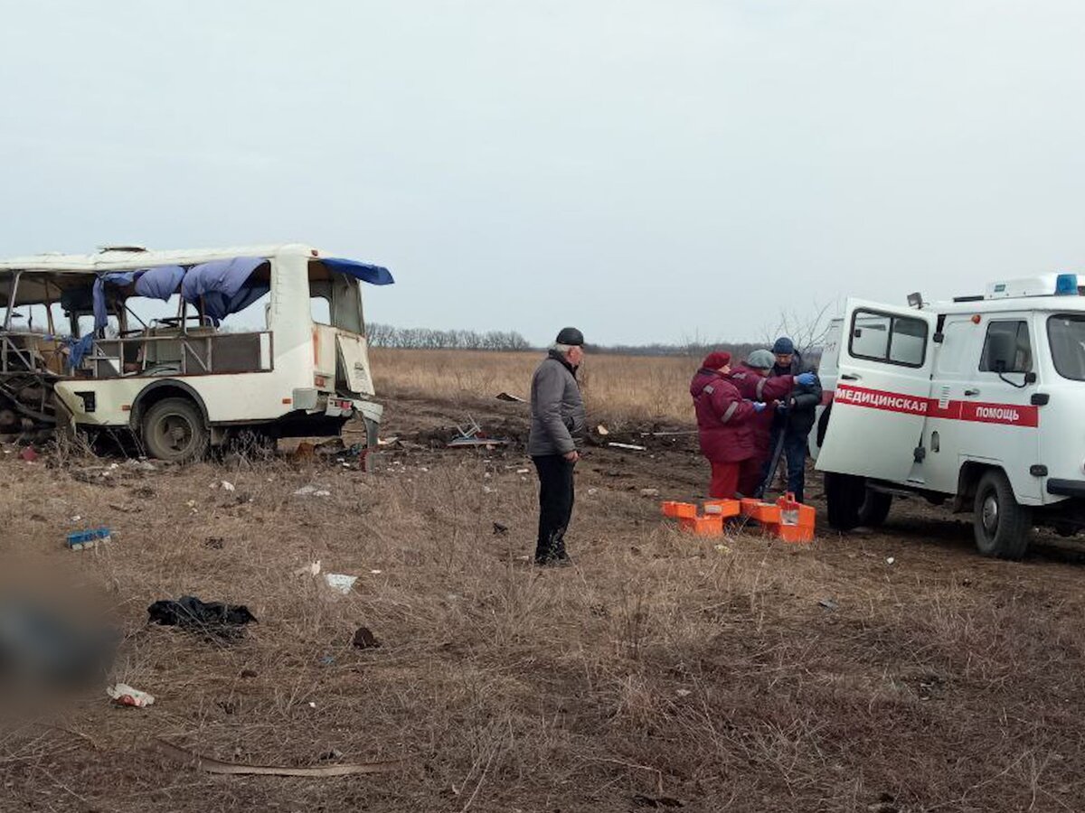 Пять человек погибли при подрыве автобуса на мине в Кировске – Москва 24,  06.03.2024