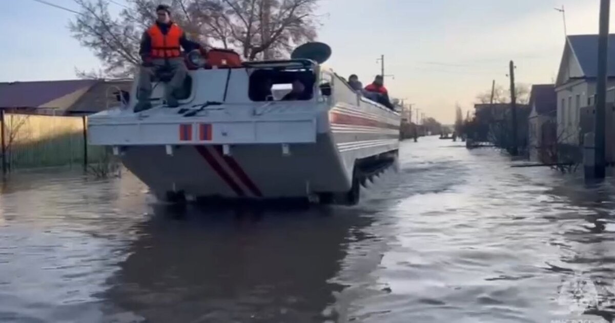 Уголовное дело возбуждено по факту прорыва дамбы в Орске