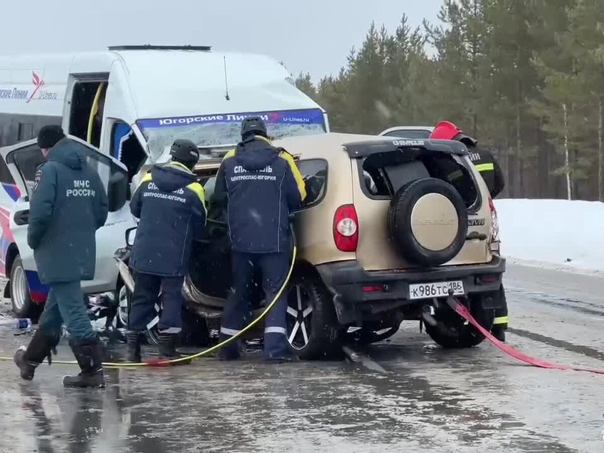 Три человека погибли и еще 13 пострадали в ДТП с автобусом в Югре – Москва  24, 24.03.2024