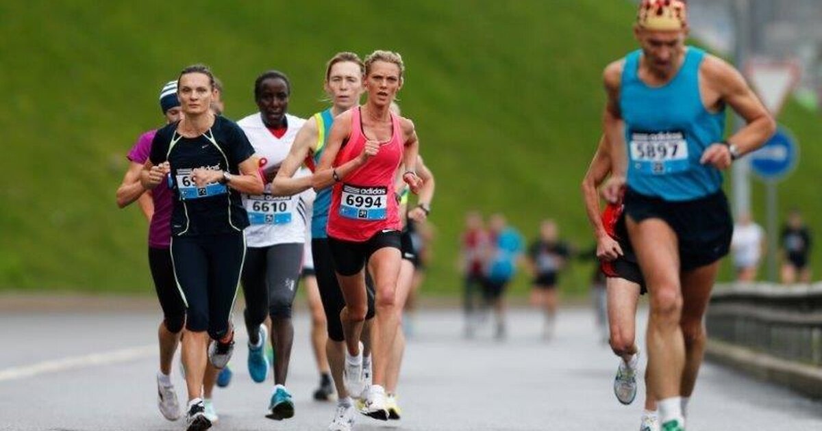 Пробеги 2014. Наряд на марафон. Бизнес марафон. Alutaguskij marafon. Клиптр для марафон.