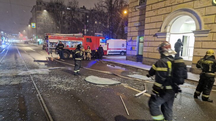 В Санкт-Петербурге усилили меры безопасности после взрыва в отделении Сбера