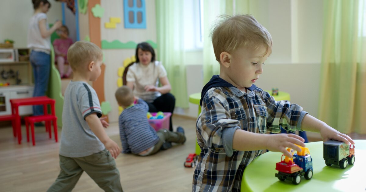 Детский получать сад. Дети в детском саду заинтересованы. ДОУ островной. Дошкольное учреждение сад на Долгова фото. АНО детский сад поколение Екатеринбург.