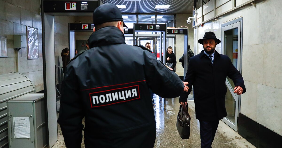 Полиция метро. Полиция в метро. Полиция метрополитена. Полиция метрополитена СПБ. Милиция в метрополитене.