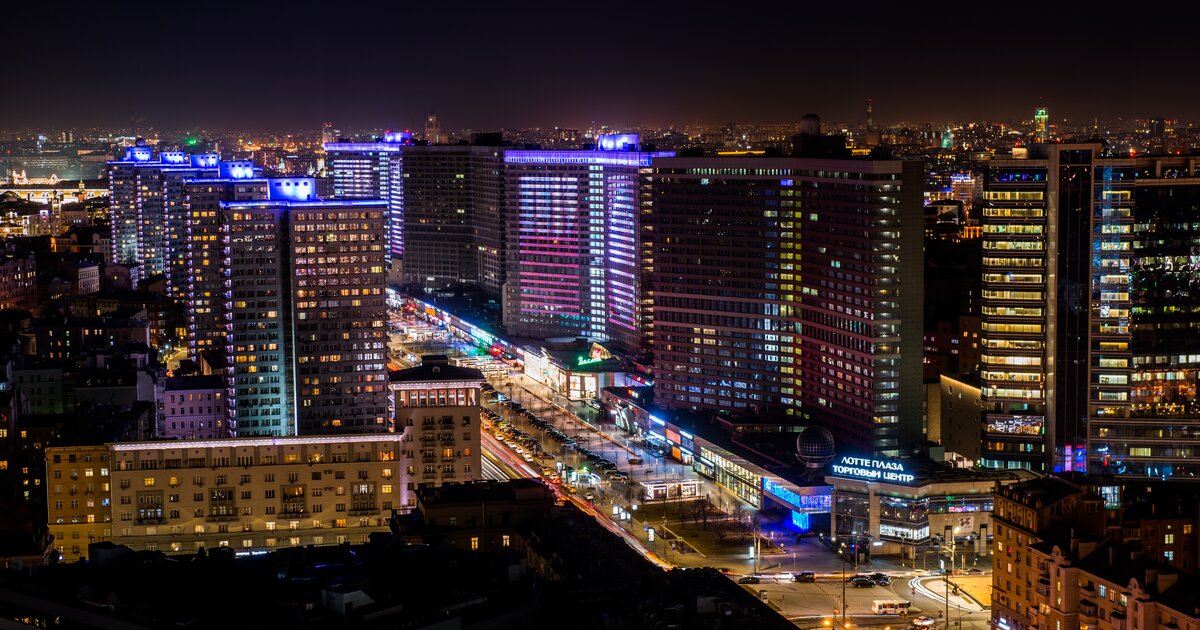 Московский мир. Митино Москва ночью. Отрадное Москва ночной город. Ночная Москва Братеево. Москва 8к.