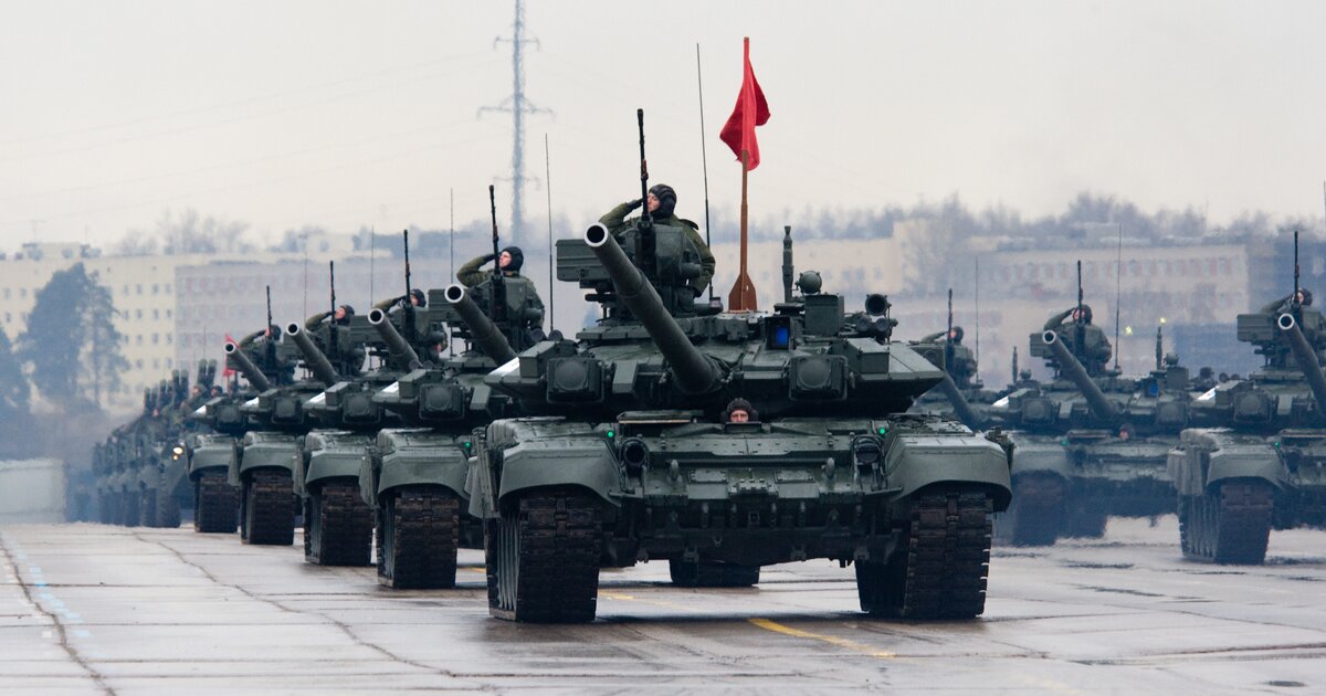 Военная техника в москве