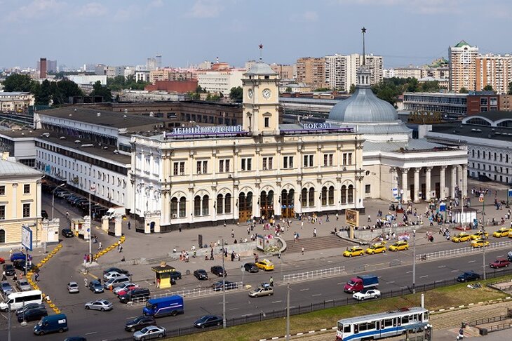 Ленинградский вокзал москва фото