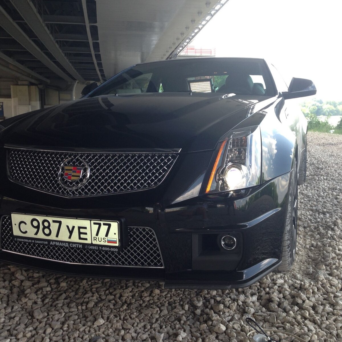 Cadillac CTS-V Coupe: экономим на святом, или есть с чем сравнить – Москва  24, 26.07.2013