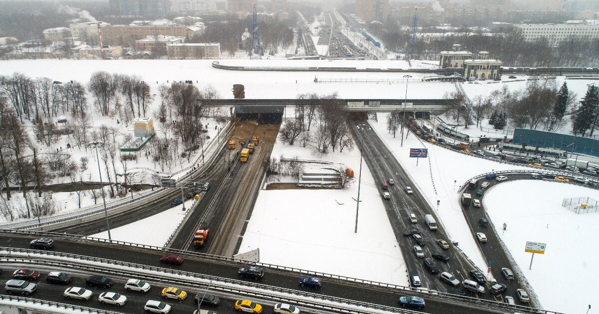 Фото волоколамского шоссе. Волоколамское шоссе туннель. Волоколамское шоссе Тушино туннель. Канал Москвы Волоколамское шоссе. Волоколамское шоссе Тушинский мост.