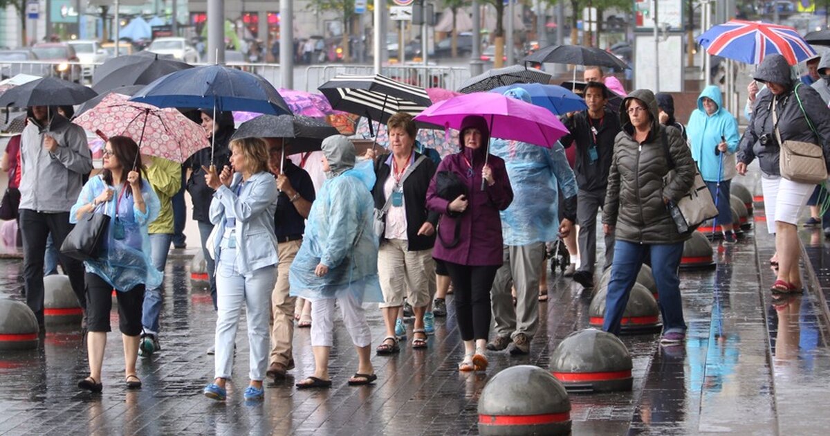 Холодной лета 2015. Холодное лето в Москве. Прохладное лето в Москве. Холодно летом. Холодно летом фото.