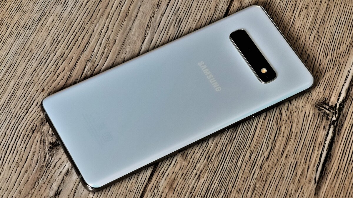 Обзор Samsung Galaxy S10+ – Москва 24, 20.03.2019