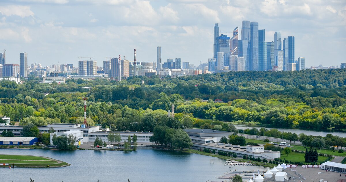 Москва выросла. Москва растет и развивается.