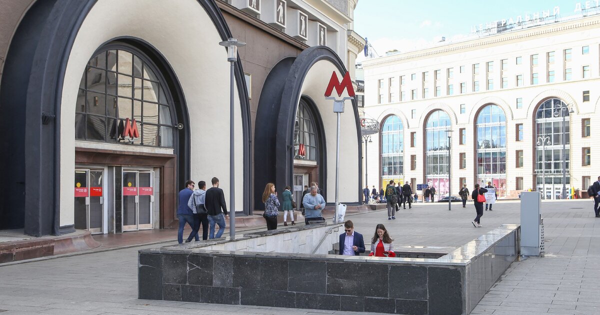 Входы московского метро