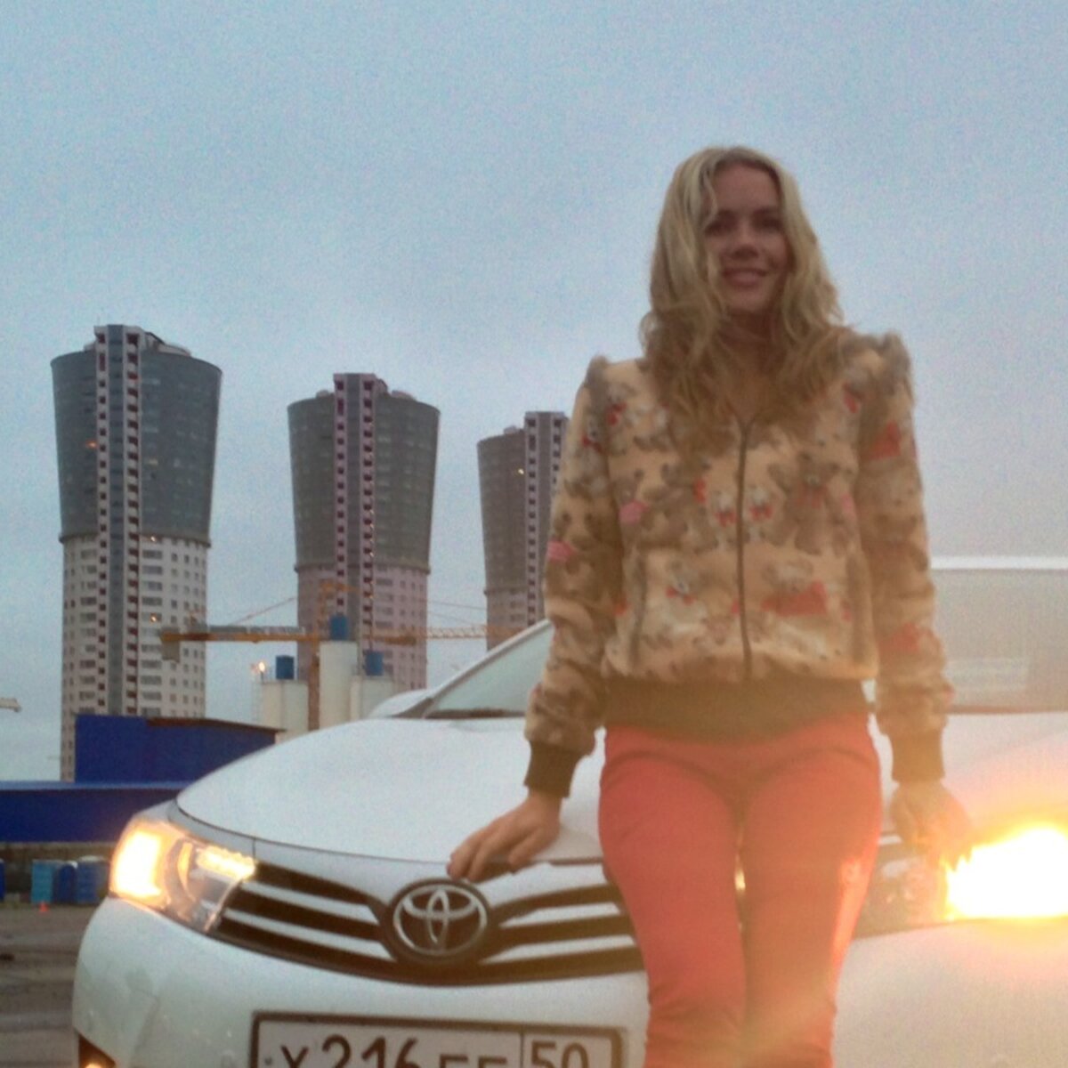 Toyota Corolla: задавит массой – Москва 24, 10.09.2013