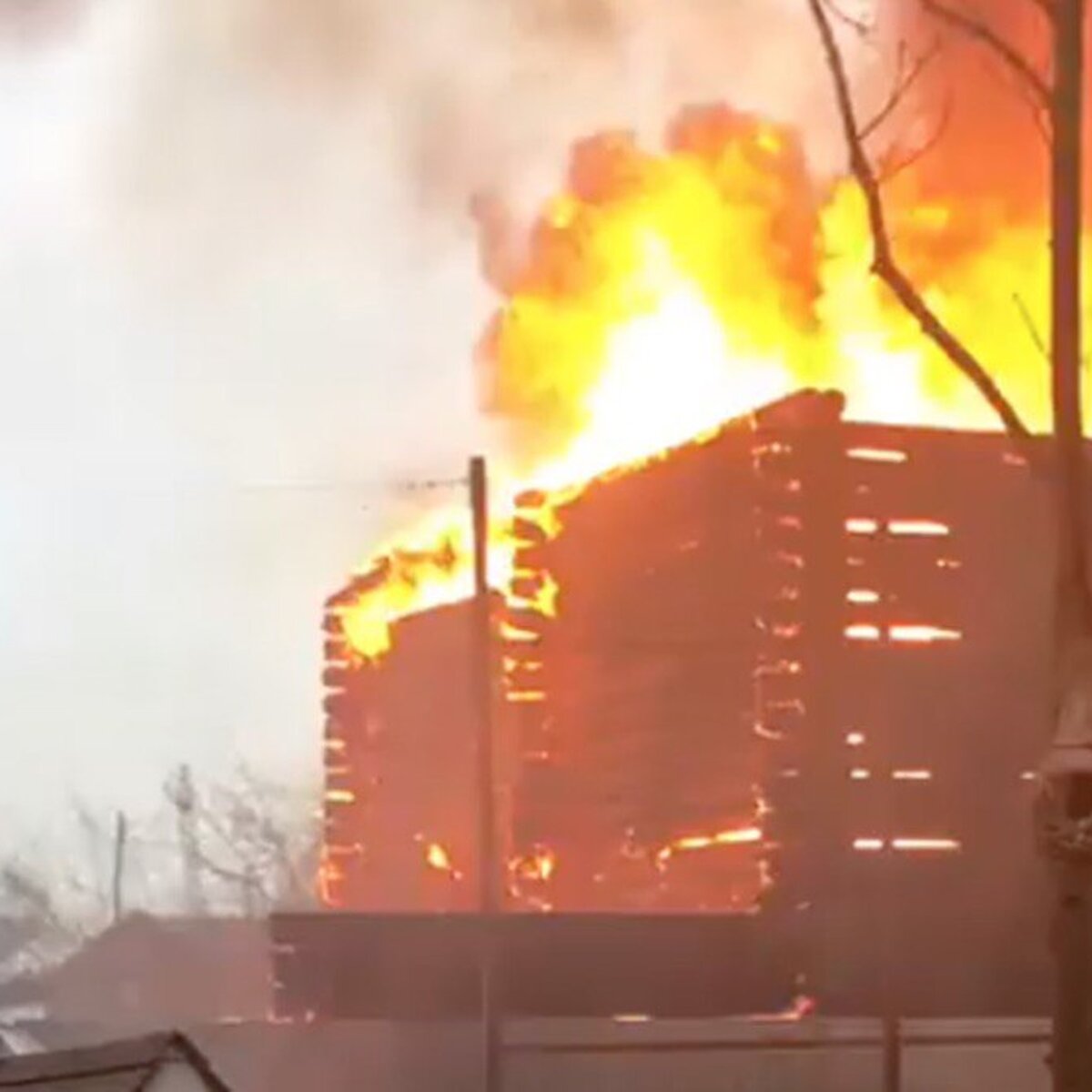 Рэпер Гуф опубликовал видео горящей дачи в Подмосковье – Москва 24,  28.04.2019