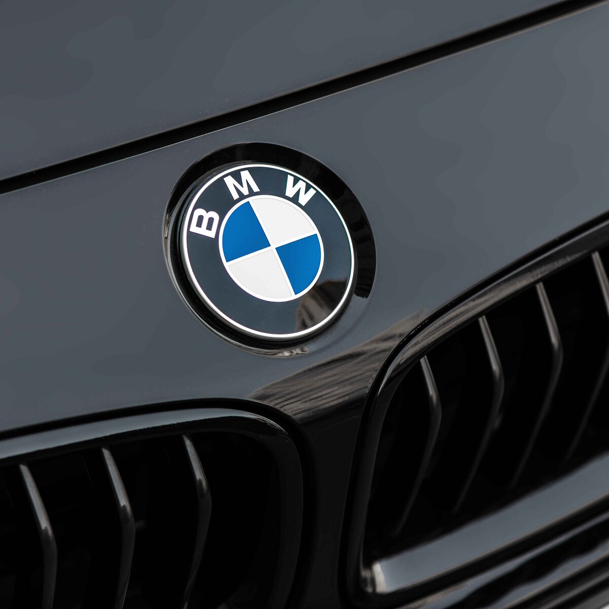 Каршеринговый BMW за 1,7 млн угнали в Москве – Москва 24, 18.04.2020