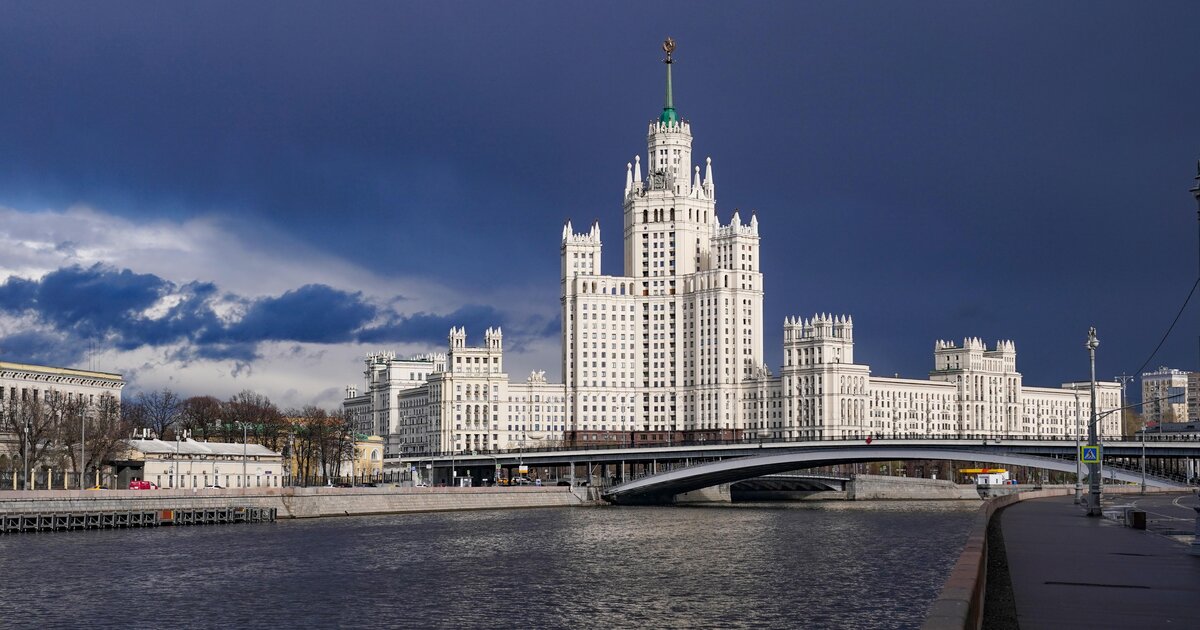 Высотки сталинки в москве сколько их фото и названия