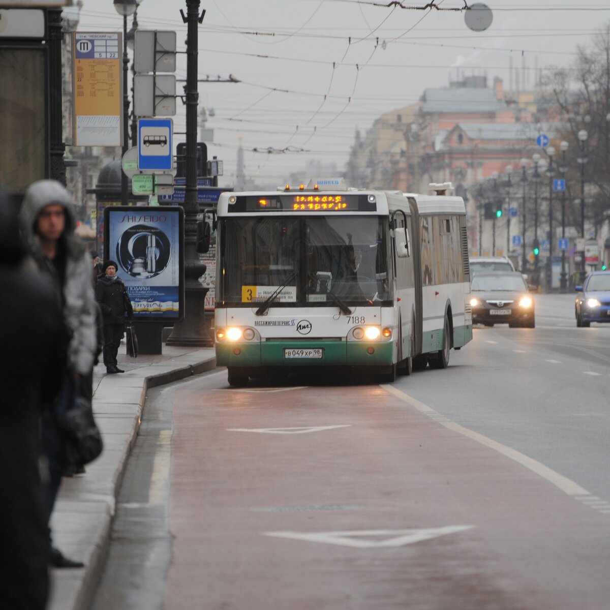 В Западном Бирюлево перекрыто движение по двум улицам – Москва 24,  13.10.2013