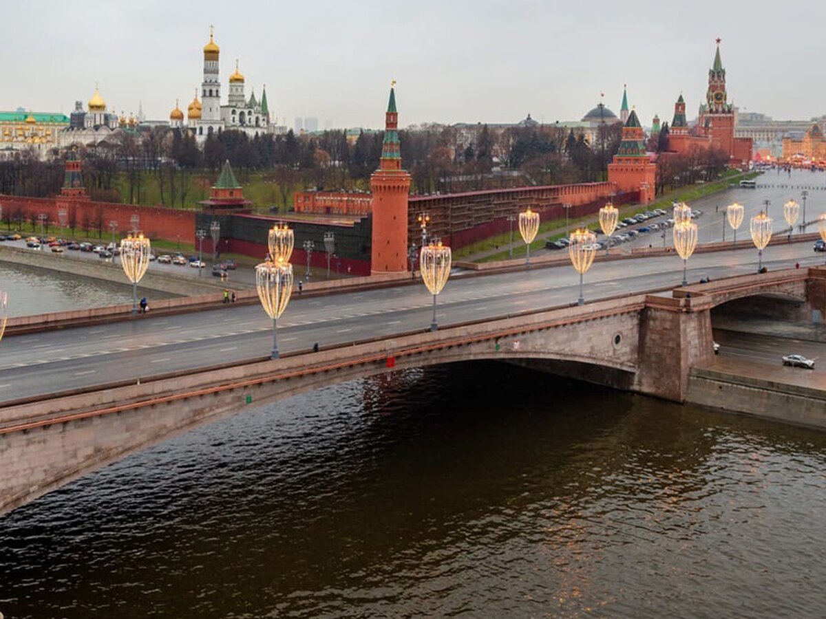 Большой Москворецкий мост - Достопримечательность