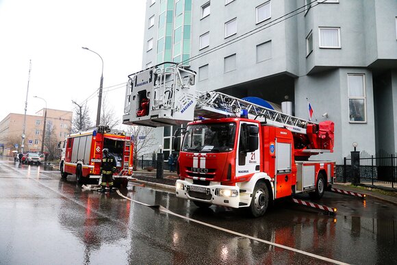 Пожарные москвы фото