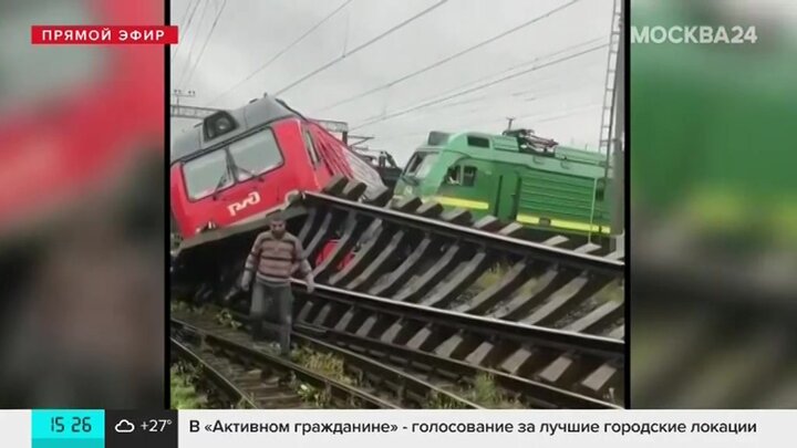 Сочи поезд сошел с рельс