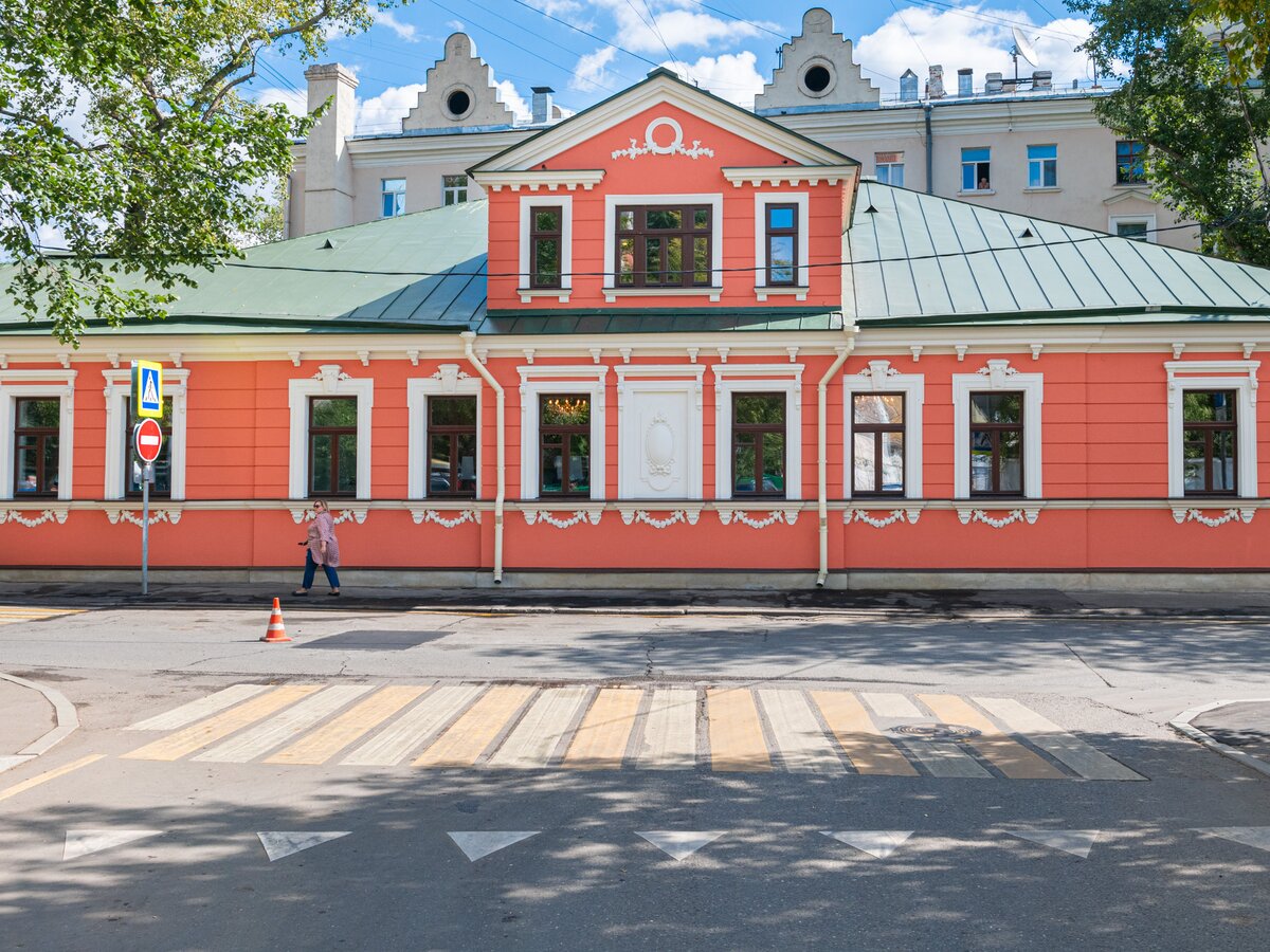 Собянин осмотрел итоги реставрации городской усадьбы Матвеевых в Волховском  переулке – Москва 24, 20.08.2020