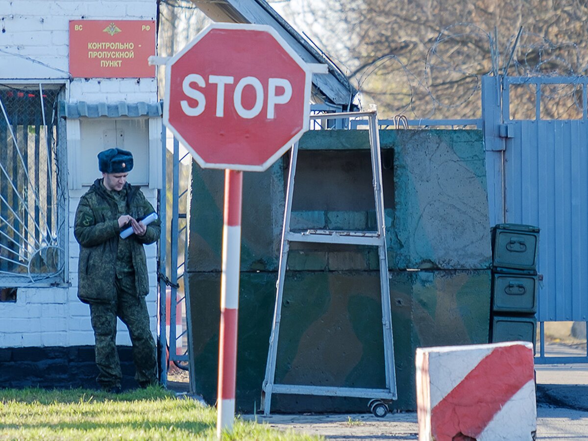 возбудила соседа по парте