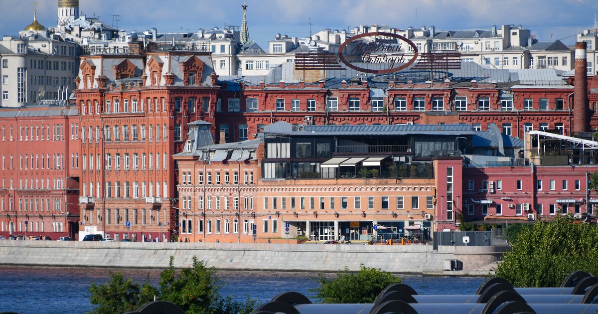 Москва музей машин берсеневский переулок. Красный октябрь Берсеневская набережная. Красный октябрь, Москва, Берсеневский переулок. Берсеневская набережная красный октябрь 6/3. Москва, Берсеневская наб. 6 стр 3, Москва (красный октябрь).