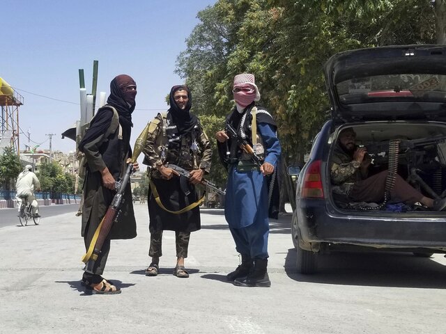 Талибы начали входить в Кабул