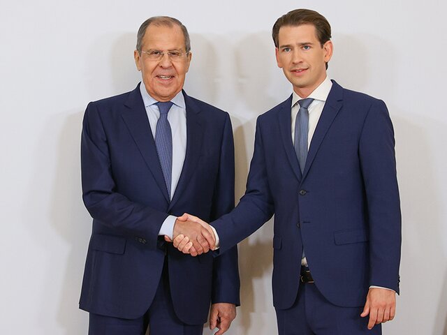 Канцлер Австрии Курц положительно оценил переговоры с Лавровым