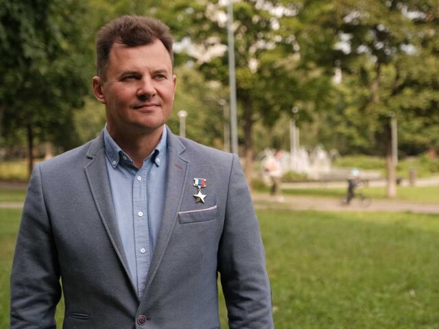 Роман Романенко выступил с инициативой запрета организации платных парковок во дворах