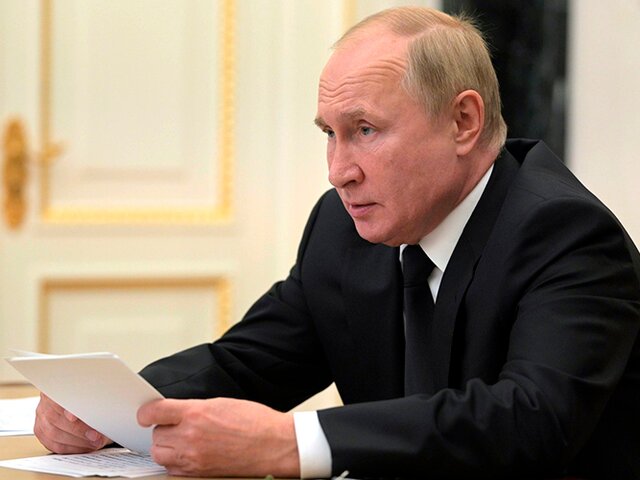 Путин выступил против снятия ограничений на число легионеров в российском футболе