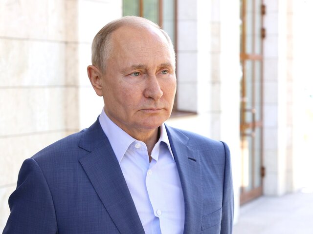 Путин заявил, что в его окружении заболели COVID-19 несколько десятков человек