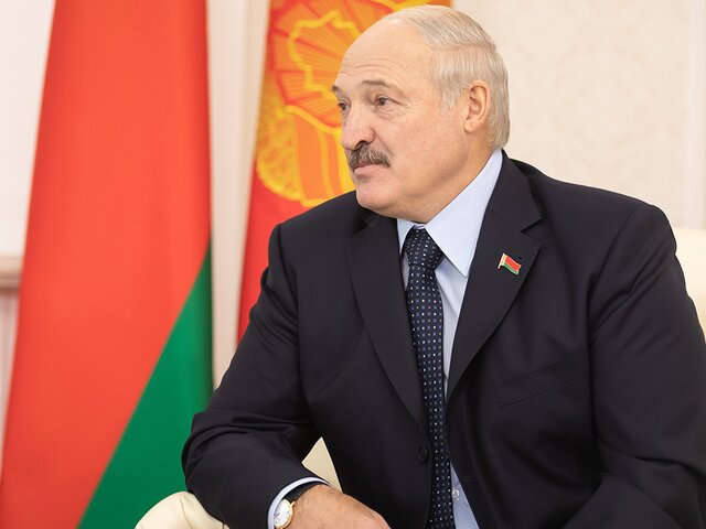 Минск планирует закупить российских вооружений более чем на 1 млрд долларов – Лукашенко