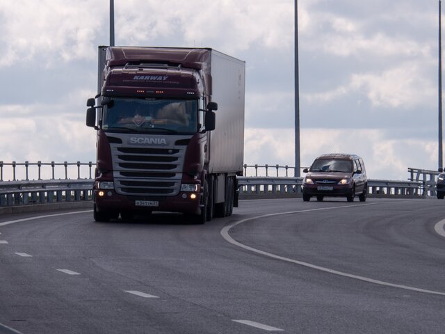 Новые правила движения грузовиков свыше 3,5 тонны вступили в силу в Москве
