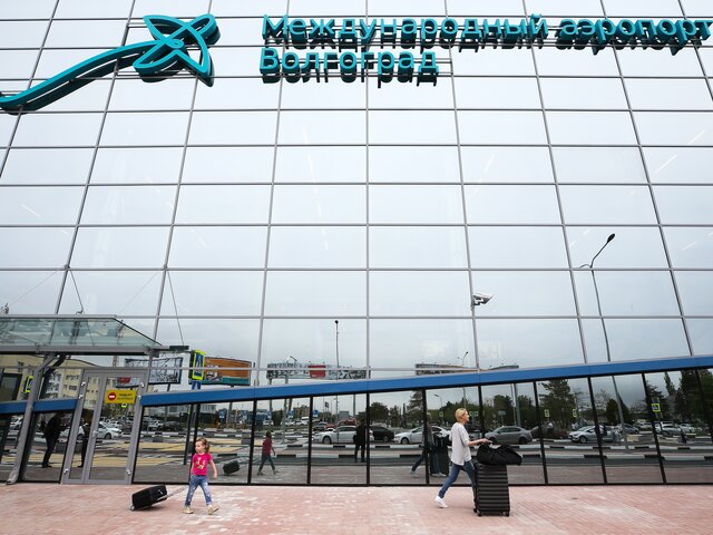 Самолет Сочи – Уфа сел в Волгограде из-за разбушевавшегося пассажира